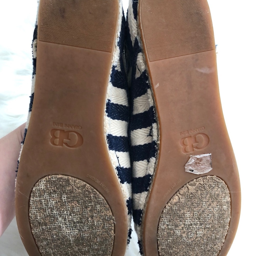 Patriotic flats - Picture 3 of 3